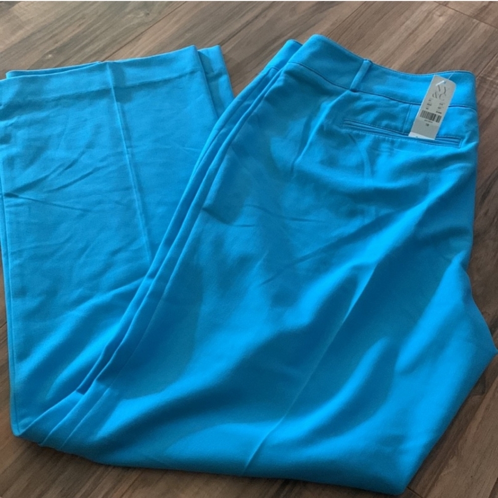 NWT- New York & Cie Pants